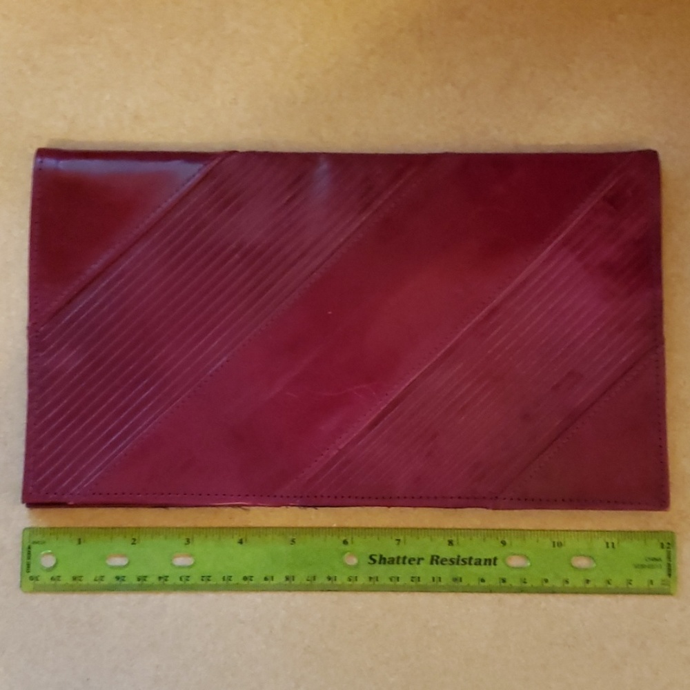 Vintage Leather Envelope Clutch - Picture 3 of 8